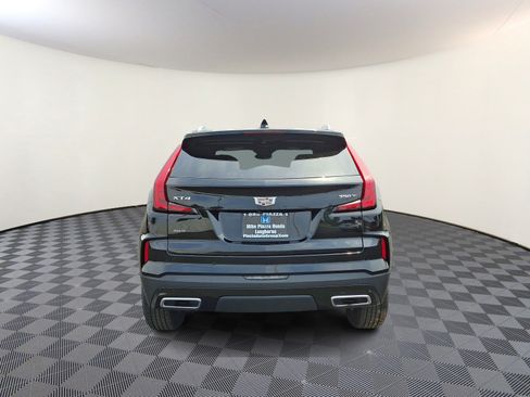 Used 2024 Cadillac XT4 Premium Luxury AWD/4WD image 6