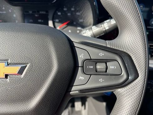New 2026 Chevrolet Trax LS FWD image 18