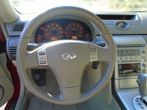 Used 2004 INFINITI G35 Coupe w/ Premium Pkg image 12