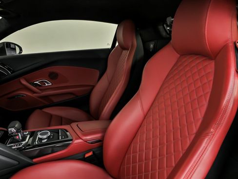 Used 2020 Audi R8 V10 performance image 26