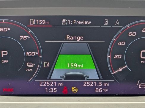 Used 2023 Audi Q4 e-tron Premium Plus w/ Premium Plus image 11