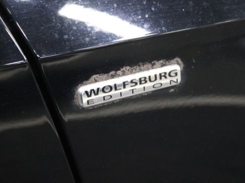 Used 2015 Volkswagen Passat 1.8T Wolfsburg Edition image 5