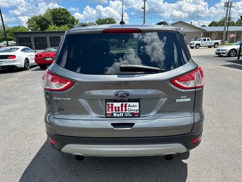 Used 2014 Ford Escape SE w/ Equipment Group 201A FWD image 4