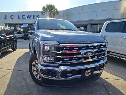 Used 2024 Ford F250 Lariat w/ Chrome Package AWD/4WD image 1