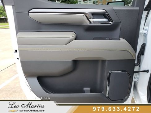 New 2026 Chevrolet Silverado 1500 ZR2 AWD/4WD image 14