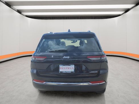 New 2026 Jeep Grand Cherokee Laredo RWD image 5