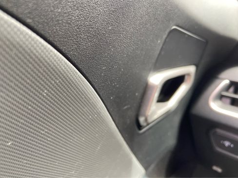 Used 2025 Kia K4 FWD image 32