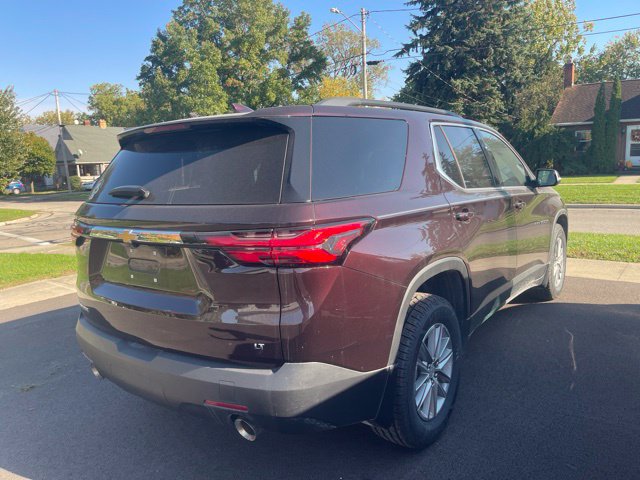 Used 2023 Chevrolet Traverse LT FWD image 4
