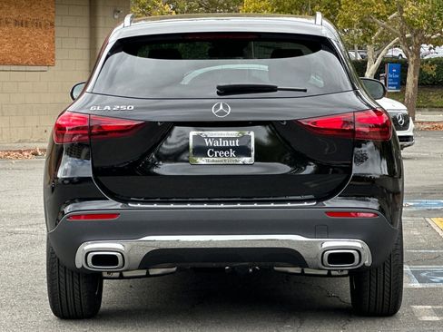 Used 2026 Mercedes-Benz GLA 250 image 10