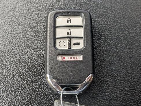 Used 2018 Honda Accord EX-L image 30