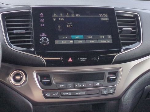 Used 2021 Honda Passport Sport image 28