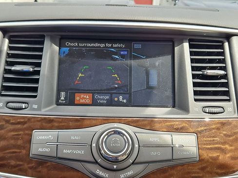 Used 2019 Nissan Armada SL w/ Premium Package RWD image 18