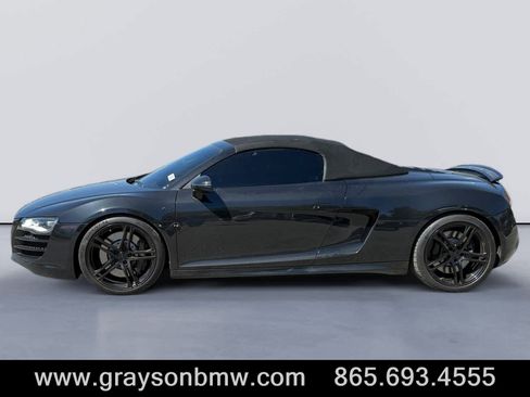 Used 2011 Audi R8 V10 AWD/4WD image 6