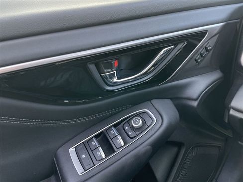 Used 2023 Subaru Outback Limited XT image 13