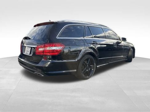 Used 2013 Mercedes-Benz E 350 4MATIC Wagon image 7