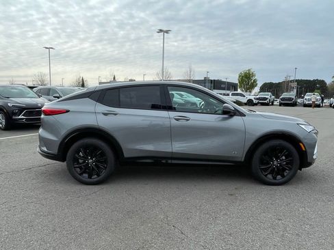 New 2026 Buick Envista Sport Touring w/ Convenience I Package image 9