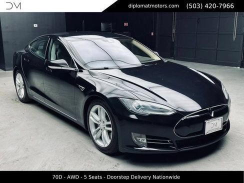 Used 2015 Tesla Model S 70D AWD/4WD image 9