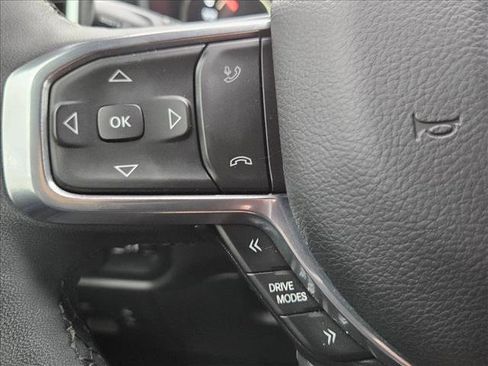 Used 2025 RAM 1500 Laramie w/ Sport Appearance Package AWD/4WD image 18
