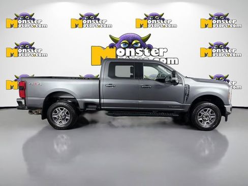 Used 2024 Ford F350 Lariat image 4
