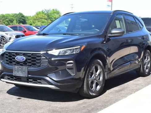Used 2023 Ford Escape ST-Line AWD/4WD image 14