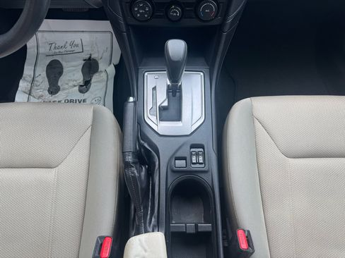 Used 2018 Subaru Impreza 2.0i Premium image 14