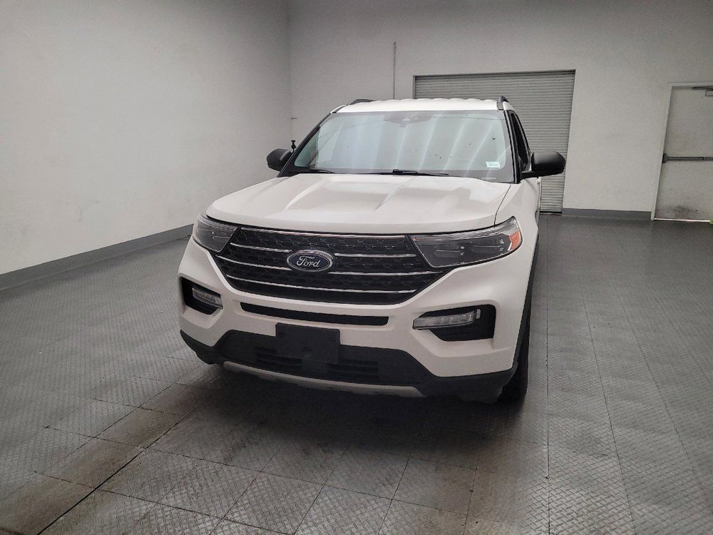 Used 2021 Ford Explorer XLT w/ Equipment Group 202A RWD image 15