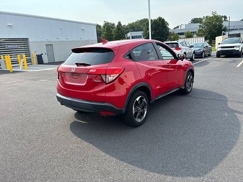 Used 2018 Honda HR-V EX image 9