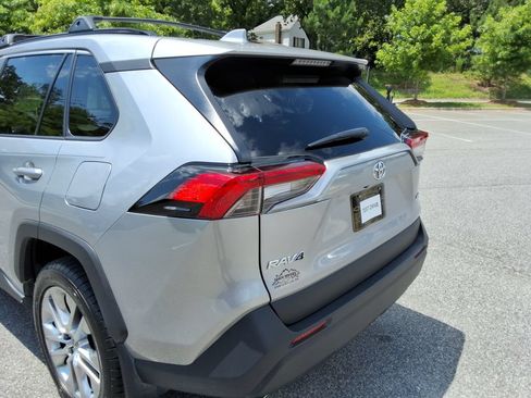Used 2024 Toyota RAV4 XLE Premium FWD image 13