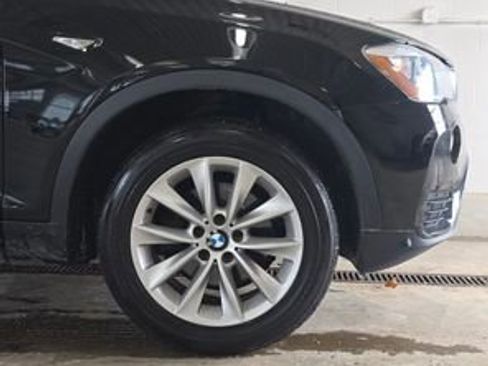 Used 2017 BMW X3 xDrive28i image 31