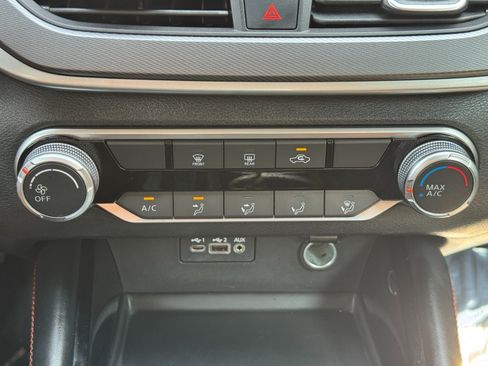 Used 2023 Nissan Altima 2.5 SR FWD image 23