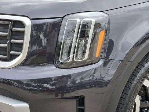 New 2025 Kia Telluride S image 6