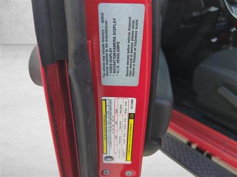 Used 2017 Jeep Wrangler Sahara image 25