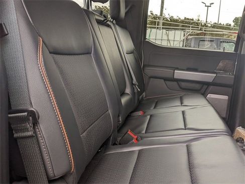 New 2025 Ford F250 Lariat w/ Lariat Ultimate Package image 36