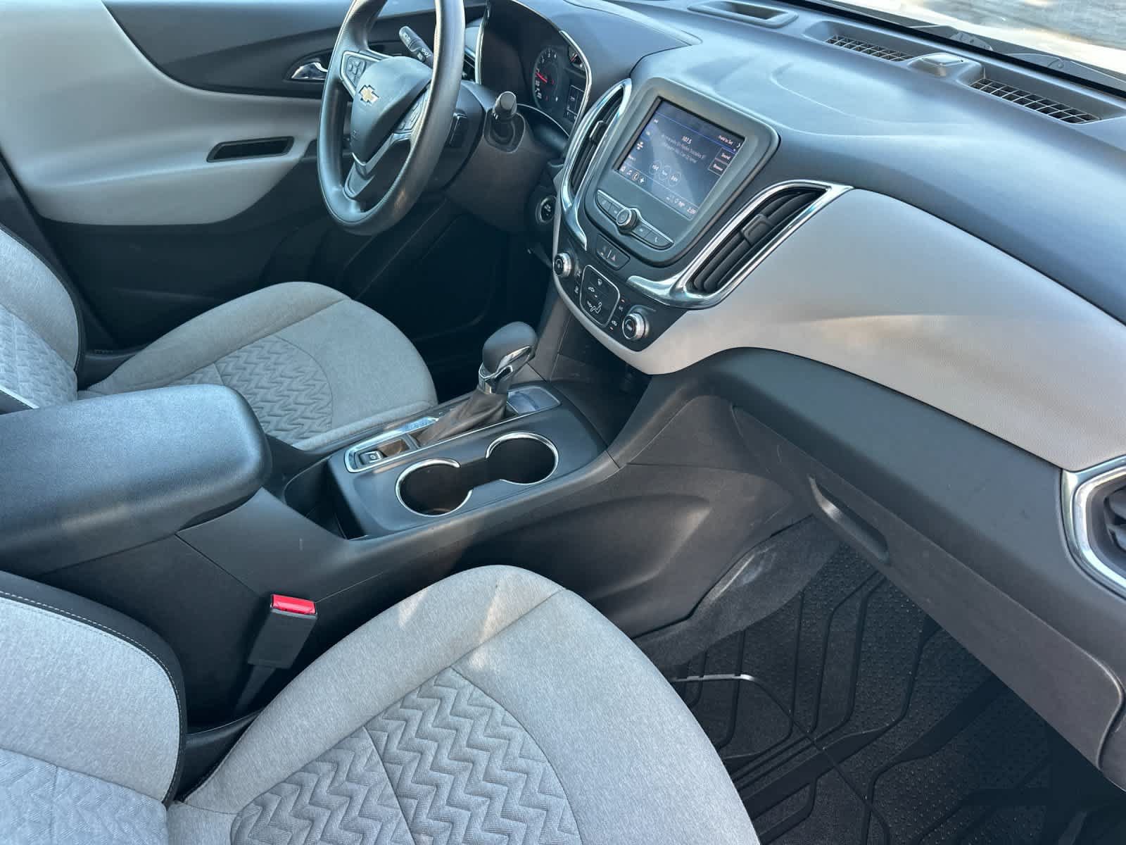 Used 2023 Chevrolet Equinox LS w/ LPO, Floor Liner Package FWD image 17