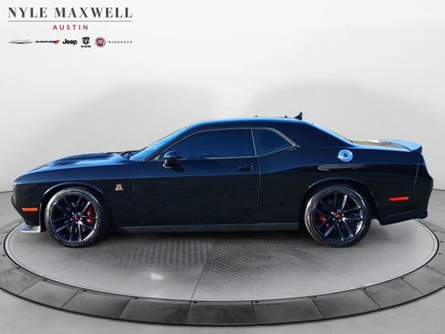 Used 2018 Dodge Challenger R/T Scat Pack image 12