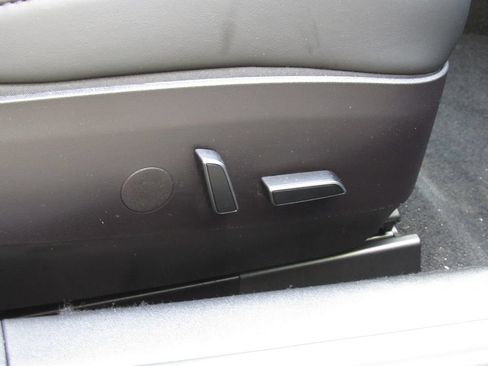Used 2022 Tesla Model 3 RWD image 19