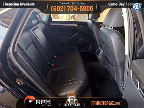 Used 2014 Volkswagen Passat 1.8T SE FWD image 12