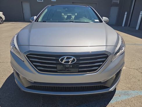 Used 2016 Hyundai Sonata Limited w/ Option Group 04 FWD image 5