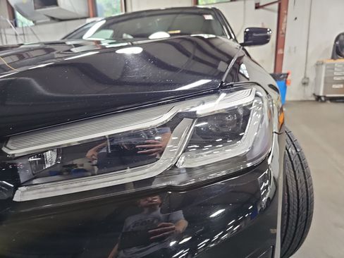 Used 2023 BMW 530e xDrive AWD/4WD image 33
