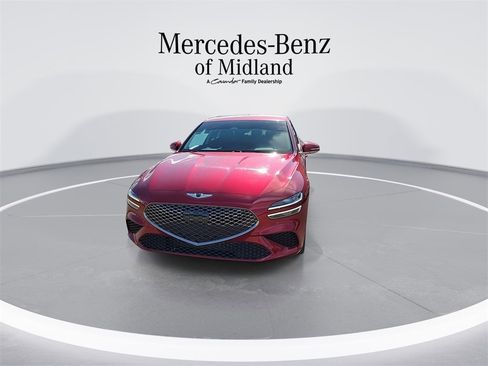 Used 2023 Genesis G70 2.0T image 3