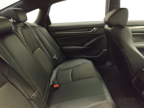 Used 2020 Honda Accord Sport image 19