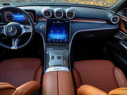 Used 2022 Mercedes-Benz C 300 4MATIC Sedan image 19