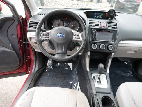 Used 2015 Subaru Forester 2.5i Premium AWD/4WD image 20