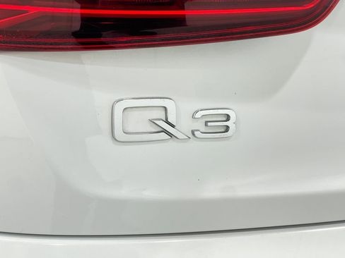 Used 2018 Audi Q3 2.0T Premium w/ Convenience Package image 40