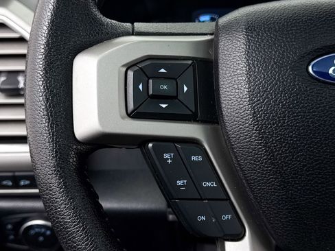 Used 2016 Ford F150 Lariat w/ Equipment Group 501A Mid AWD/4WD image 30