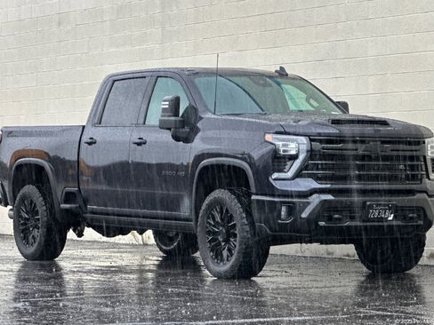 Certified 2024 Chevrolet Silverado 3500 LTZ w/ LTZ Premium Package image 1