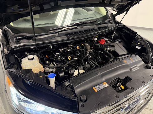 Used 2019 Ford Edge SEL image 30