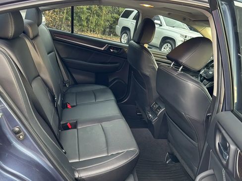 Used 2018 Subaru Legacy 3.6R Limited image 13