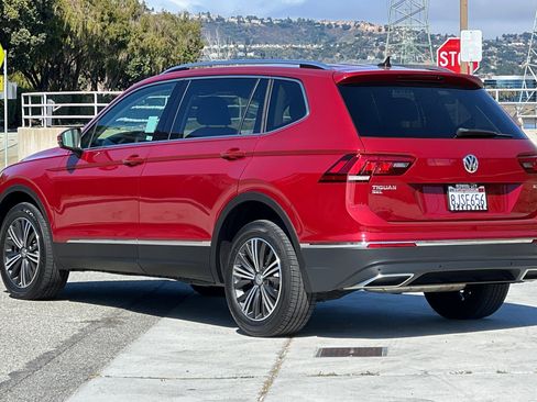 Used 2019 Volkswagen Tiguan SEL image 6