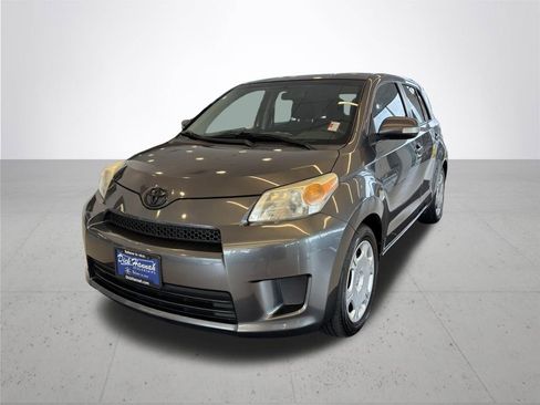 Used 2012 Scion xD FWD image 2